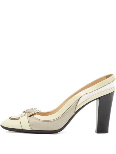 Pre-owned Tod's Vintage Bow-detail Slingback Heeled Pumps In White