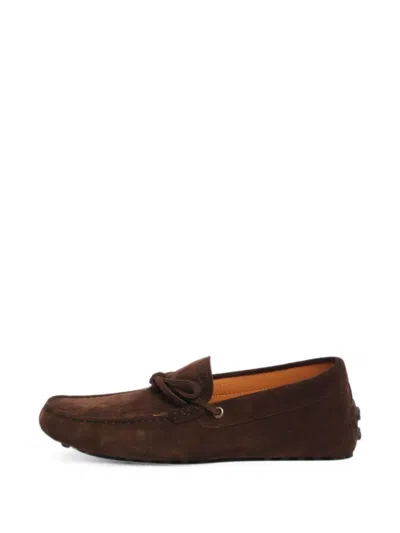 Pre-owned Tod's Vintage Gommino Bow-detail Loafers In Brown