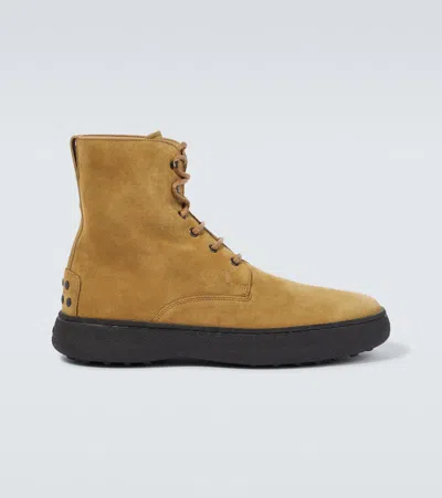 Tod's W. G. Suede Ankle Boots In S415