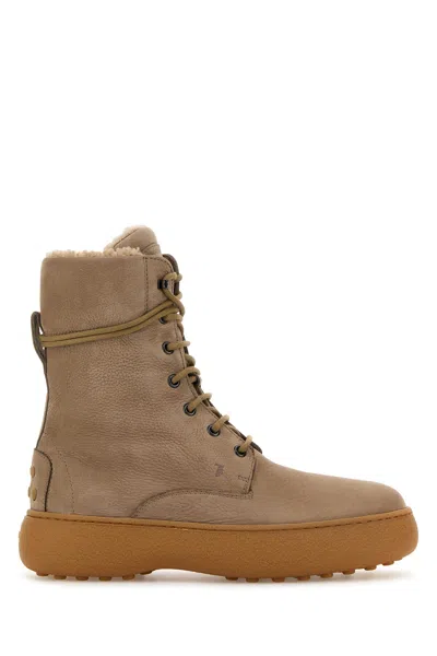Tod's Winter Gommini Ankle Boots