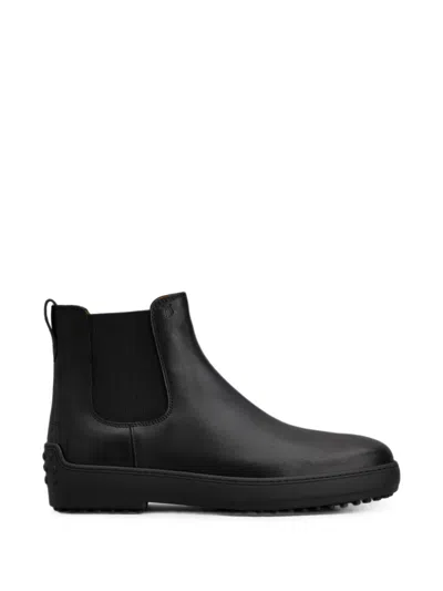 Tod's Winter Gommino Chelsea Boots In Leather In Black