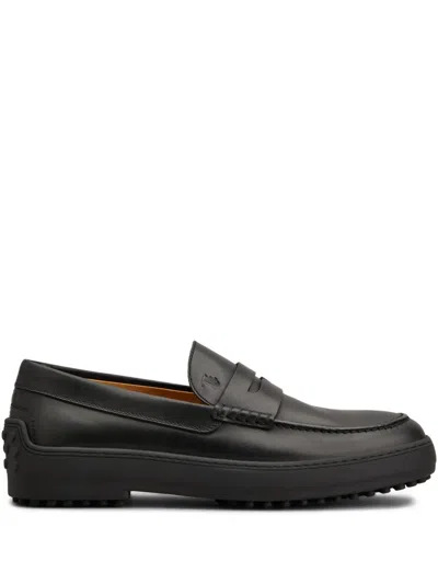 Tod's Winter Gommino Loafers In Leather In Black