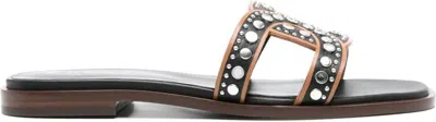 TOD'S WOMEN'S LEATHER FLAT SANDALS