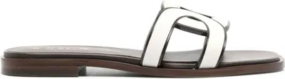 Tod's Leather Flat Sandals In White