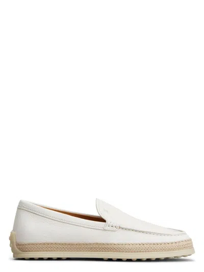 TOD'S WOMEN'S LEATHER MOCCASINS WITH OUTSOL LOAFER