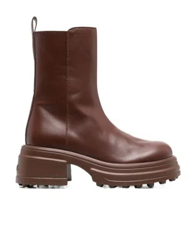 Tod's Zip-up Leather Boots In Brown