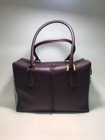 Tod's Zippered Handbag In Black