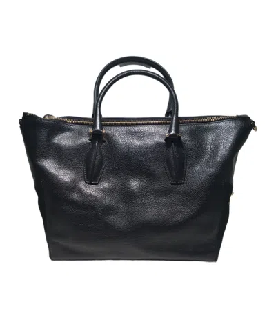 Tod's Zippered Shoulder Bag In Black