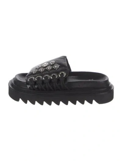 Pre-owned Toga Leather Flats In Black