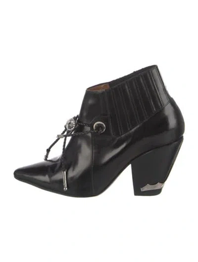 Pre-owned Toga Leather Lace-up Boots In Black