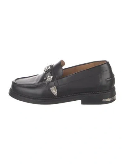 Pre-owned Toga Leather Loafers In Black