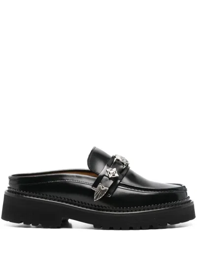 Toga Leather Loafers In Schwarz