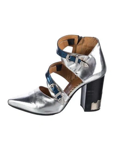 Pre-owned Toga Leather Pumps In Metallic/silver