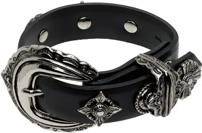 Toga Motif Leather Bangle Bracelet In Black