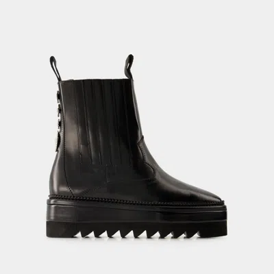 Toga Pulla Aj1311 Boots In Black