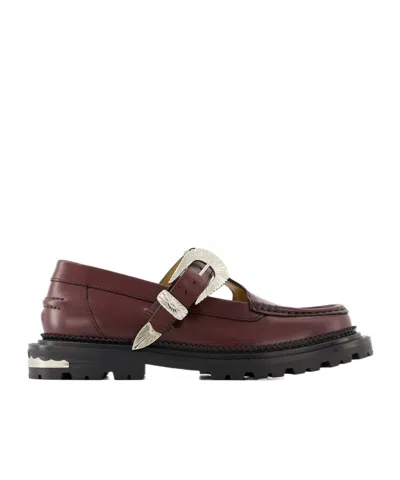Toga Round Head Loafer Shoes In Black