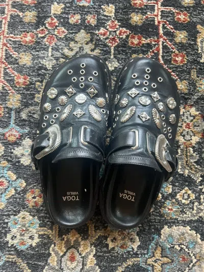 Pre-owned Toga Virilis Black Leather Studded Clogs 42 Shoes