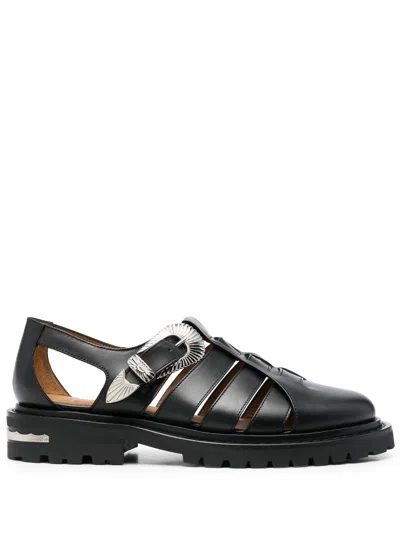 Toga Virilis Buckled Woven-leather Sandals In Schwarz