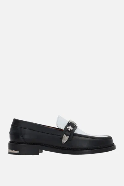 Toga Virilis Flat Shoes In Black+white