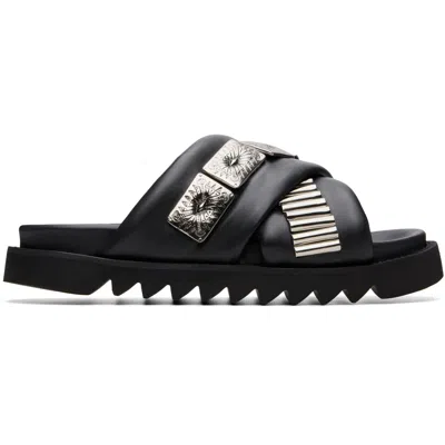 Toga Virilis Sssense Exclusive Black Leather Sandals