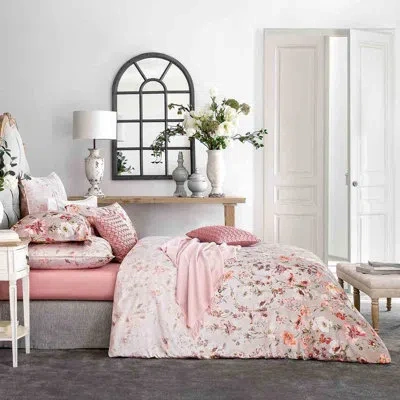 Togas Henrietta Duvet Cover In Pink