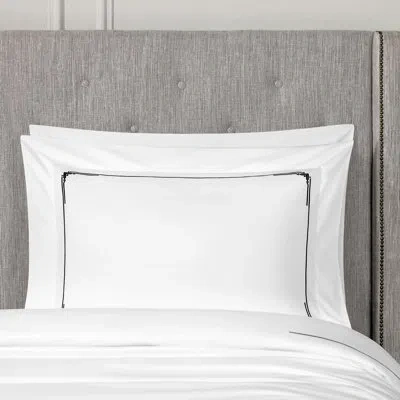 Togas Jasper Pillowcase In White;black