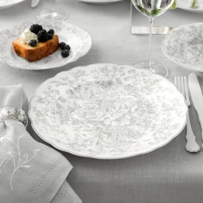 Togas Martinelli Natur Plate In White