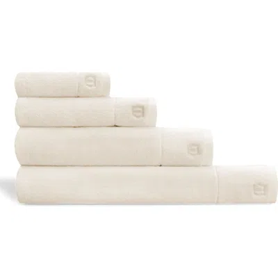 Togas Milinas Towel In White