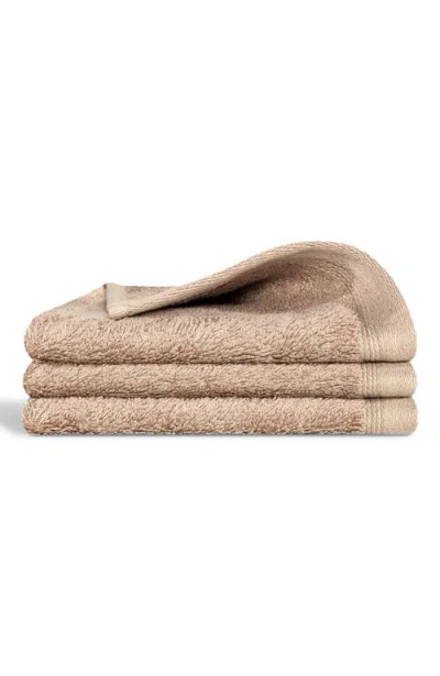 Togas Poitiers Towel In Brown
