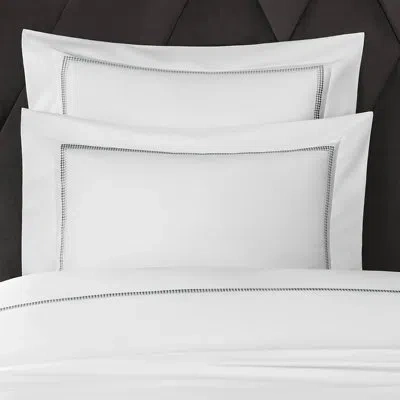 Togas Tavit Pillowcase In White