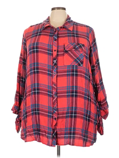 Pre-owned Tolani 3/4 Sleeve Button Down Shirt In Red