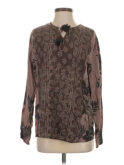 Pre-owned Tolani Long Sleeve Blouse In Brown
