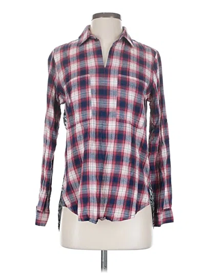 Pre-owned Tolani Long Sleeve Button Down Shirt In Red