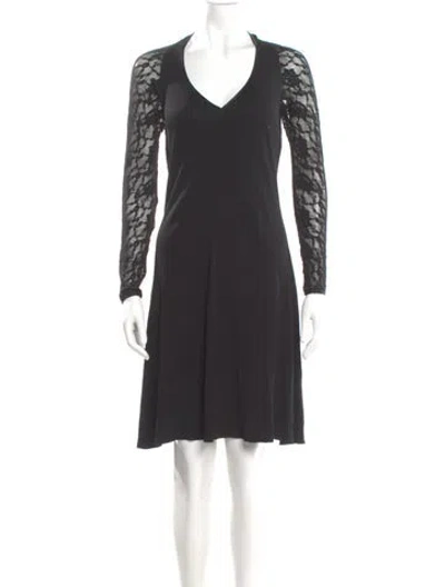 Pre-owned Tom And Linda Platt V-neck Knee-length Dress In Gray