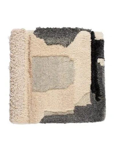 Pre-owned Tom Dixon Abstract Rug Throw Pillow In Neutrals