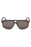 Tom Ford 58mm Navigator Sunglasses In Shiny Black / Smoke