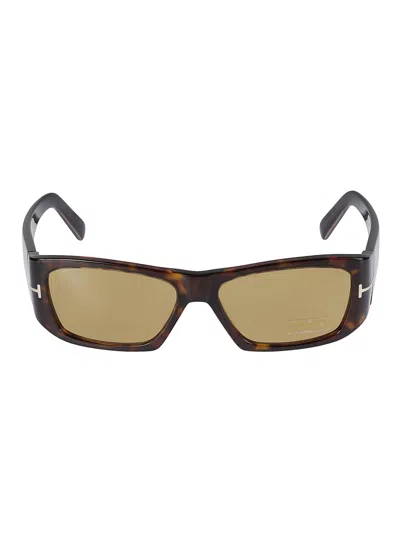 Tom Ford Andres-02 Sunglasses In 52e