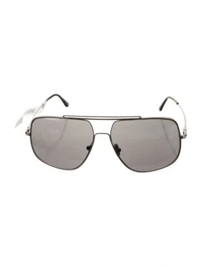 Pre-owned Tom Ford Aviator Tinted Sunglasses In Black