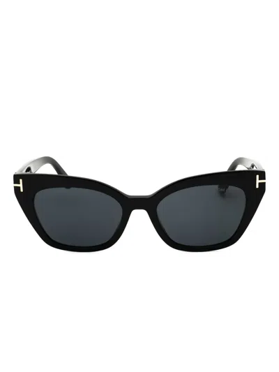 Tom Ford Cat-eye Sunglasses In Black