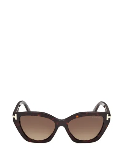 Tom Ford Cat-eye Sunglasses In Burgundy