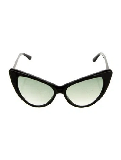 Pre-owned Tom Ford Cat-eye Gradient Sunglasses In Black