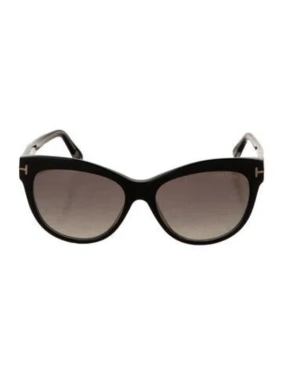 Pre-owned Tom Ford Cat-eye Gradient Sunglasses In Black