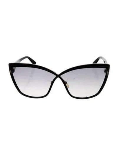 Pre-owned Tom Ford Cat-eye Gradient Sunglasses In Black