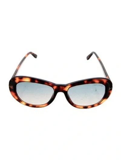 Pre-owned Tom Ford Cat-eye Gradient Sunglasses In Brown