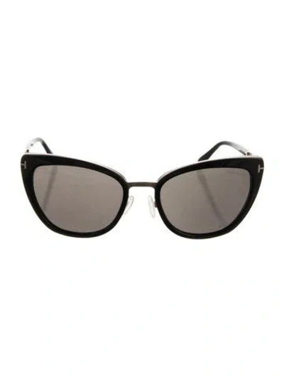 Pre-owned Tom Ford Cat-eye Tinted Sunglasses In Black