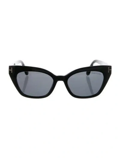 Pre-owned Tom Ford Cat-eye Tinted Sunglasses In Black
