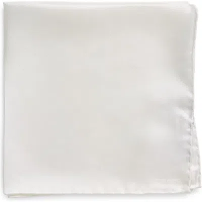 Tom Ford Classic Mulberry Silk Pocket Square In Off White