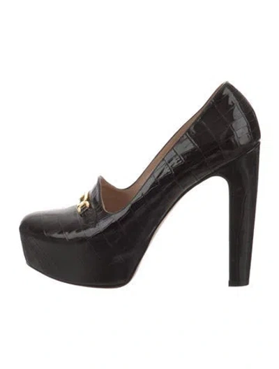 Pre-owned Tom Ford Embossed Leather Pumps In Black