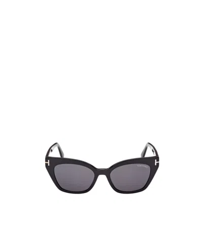 Tom Ford Eyewear Cat-eye Frame Sunglasses In Gray