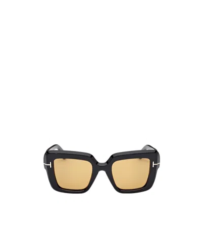 Tom Ford Eyewear Esme Oversized Frame Sunglasses In Nude